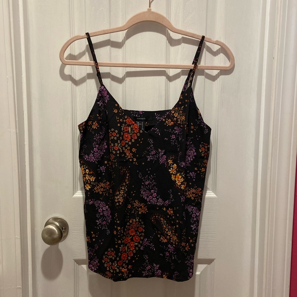 NWT Forever 21 Floral Spaghetti Strap Cami Top
